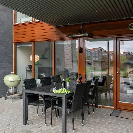 Apartment Allyson - 450m From The Sea In Funen By Interhome *