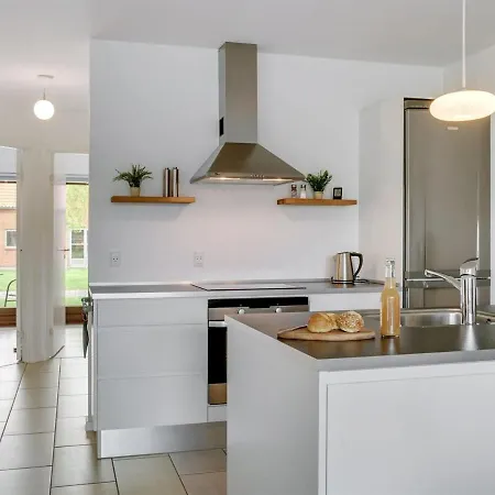 Allyson - 450m From The Sea In Funen By Interhome * Bogense